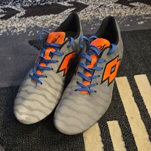 Lotto Men's Athletic Soccer Shoes - Gray with Orange & Blue
